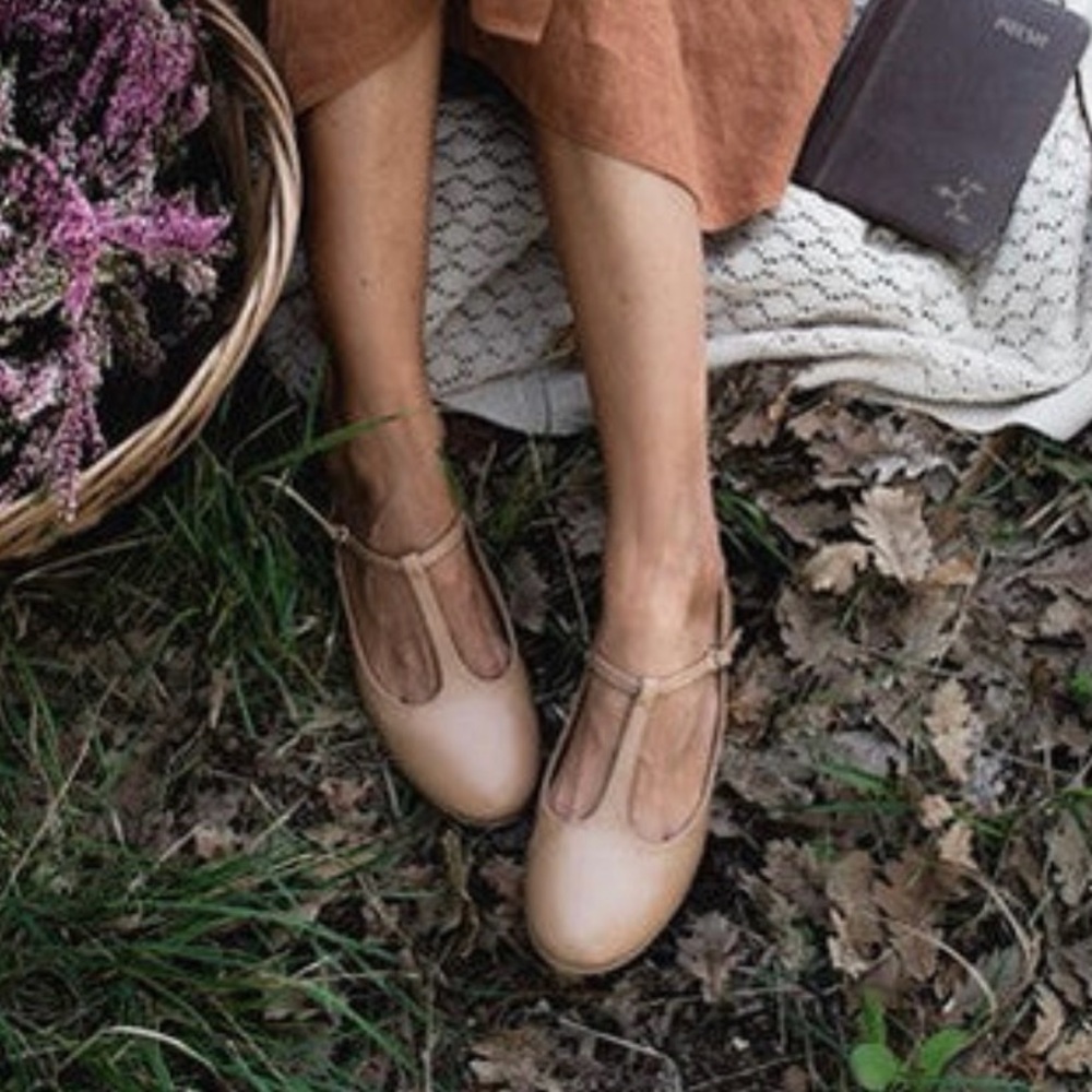 MIUMMASH Handcrafted in Poland Lotta Ballet Flats Beige Size 10.5